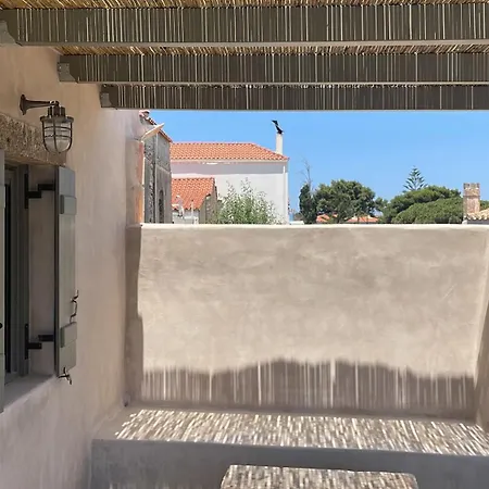 بيت للعطل Elegantly Restored Traditional *