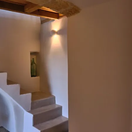 Elegantly Restored Traditional Дом отдыха Logothetianika